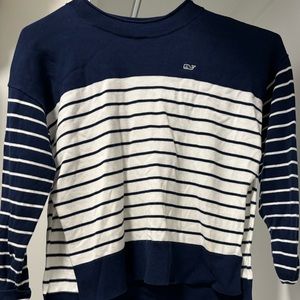 Vineyard vines sweater